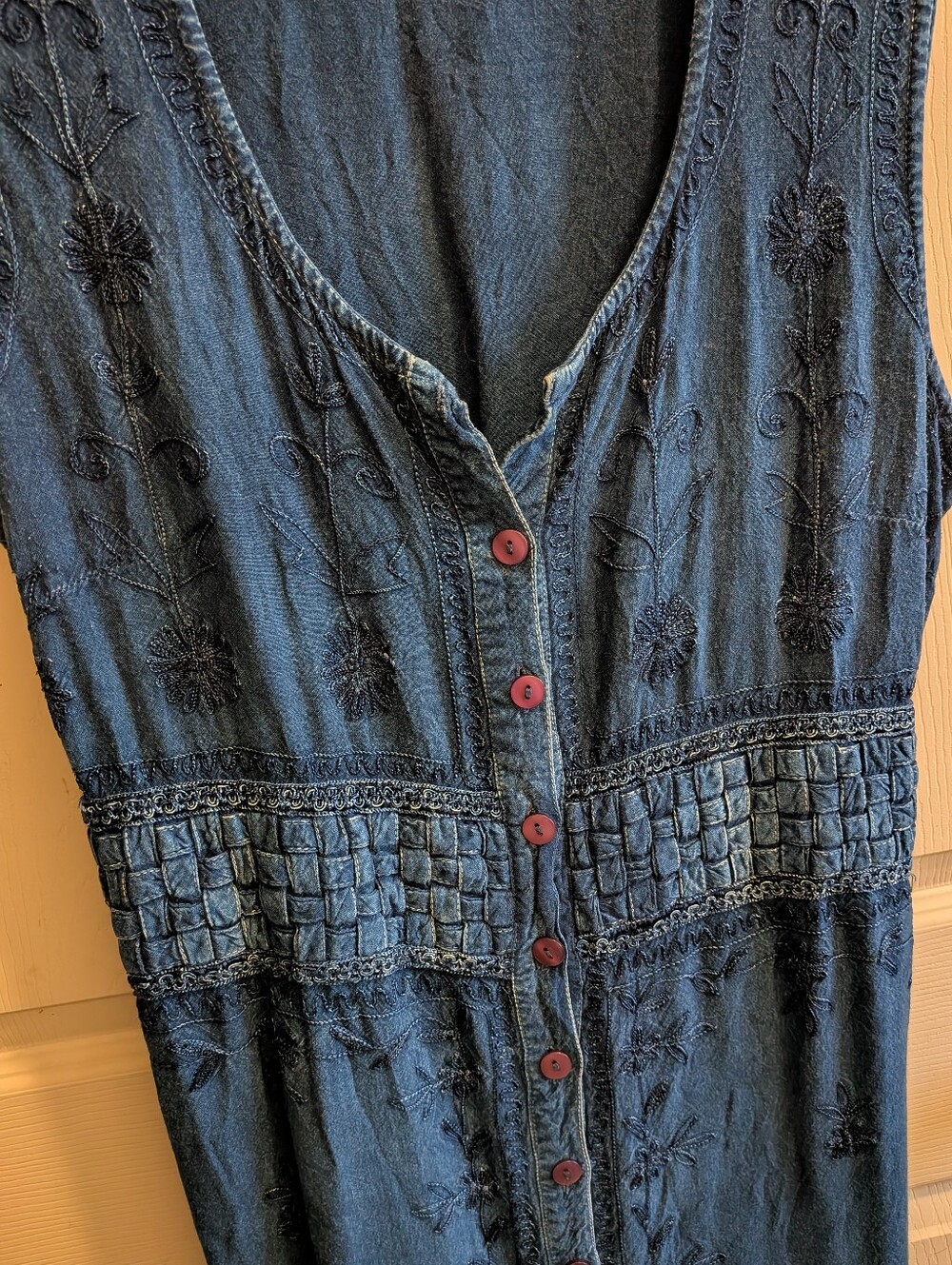 Vintage Jessica Embroidered Rayon Dress 💙 - Picture 2 of 4